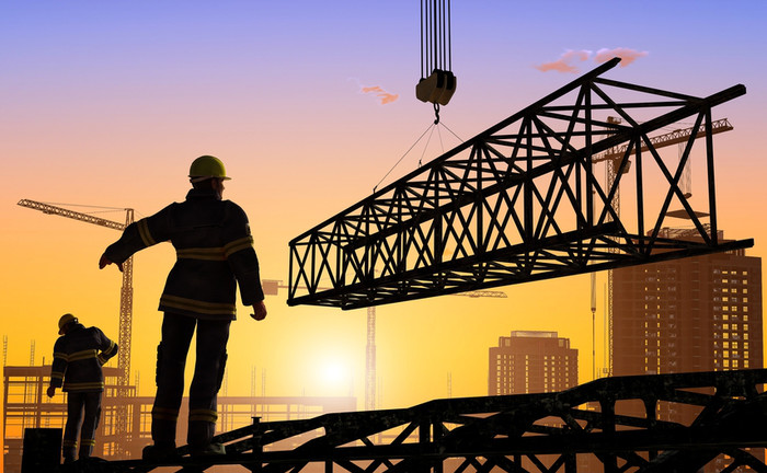 UK construction falls to 7-month low